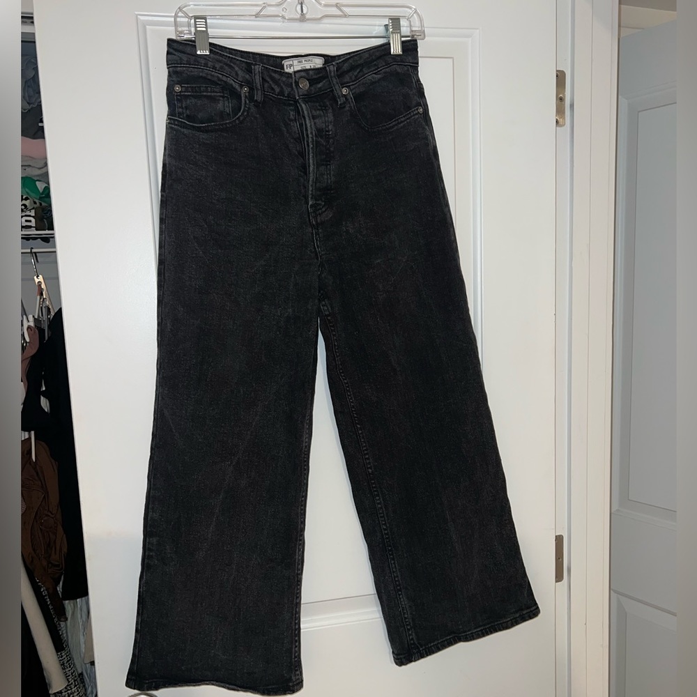 Free People black jeans size 28